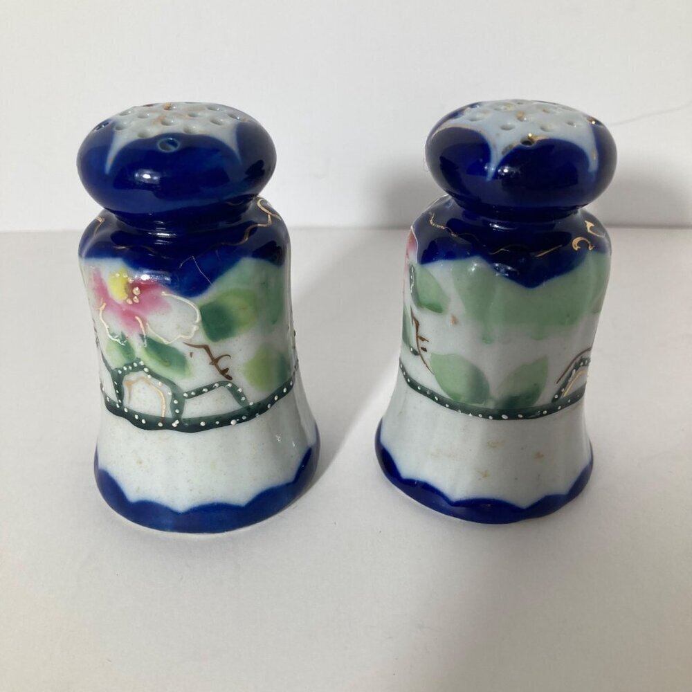 Vintage Handpainted Japan Porcelain Cobalt Blue‎ Salt & Pepper Shakers 3" - Picture 3 of 6